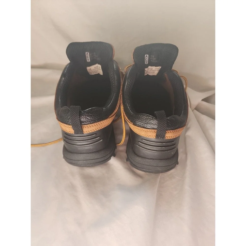 Timberlands 10M Used